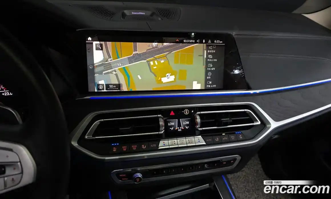 BMW X7 2022 3.0 автомат (гидро), фото 14