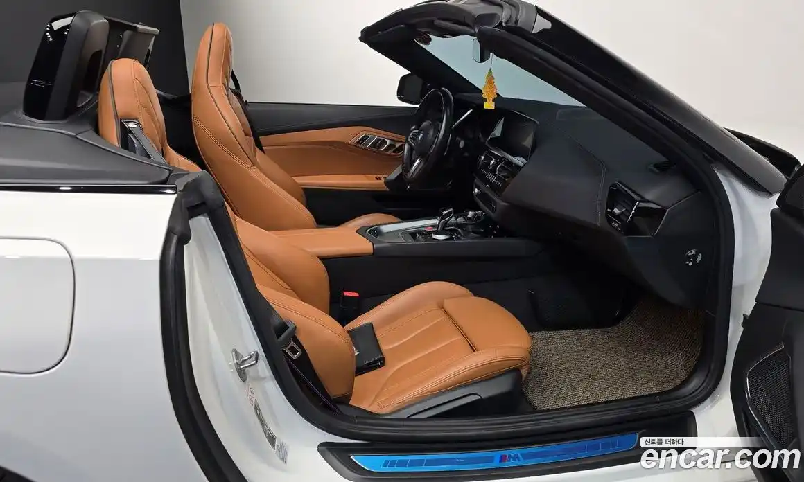 BMW Z4 2022 2.0 автомат (гидро), фото 16
