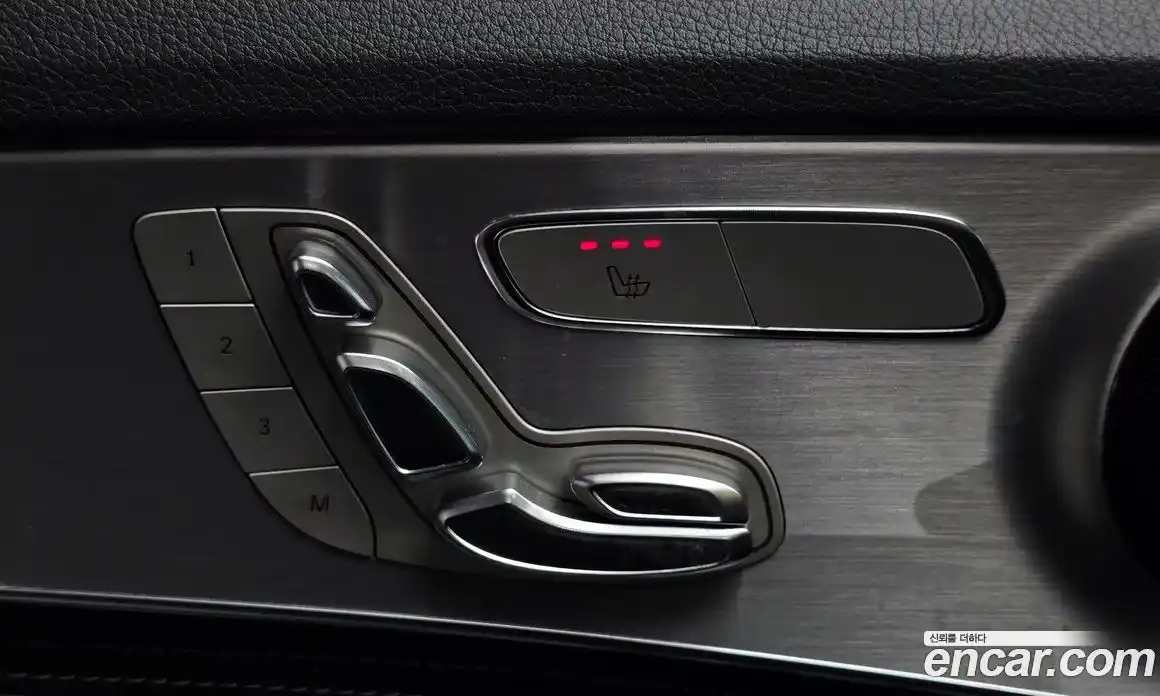 Mercedes-Benz C-Class 2015 2.0 гидро, фото 16 Mercedes-Benz C-Class 2015 2.0 гидро, фото 16