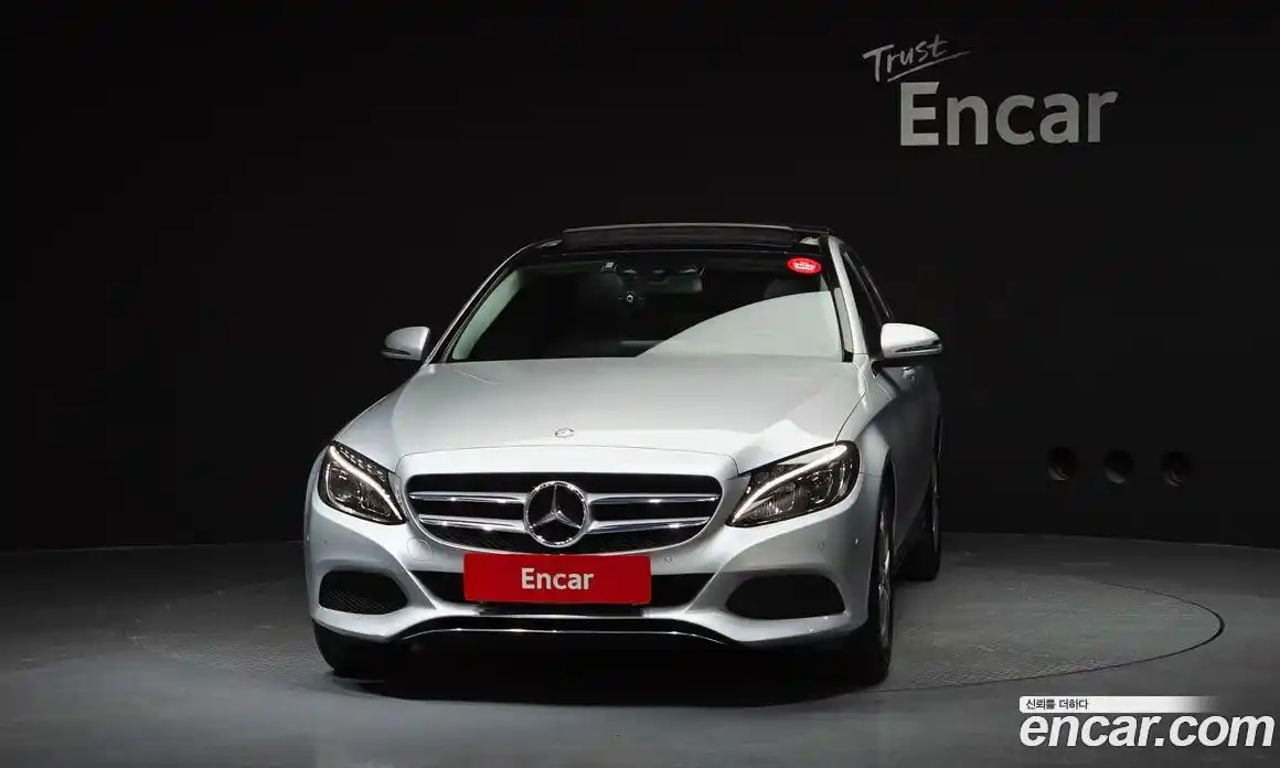 Mercedes-Benz C-Class 2015 2.0 гидро, фото 3 Mercedes-Benz C-Class 2015 2.0 гидро, фото 3