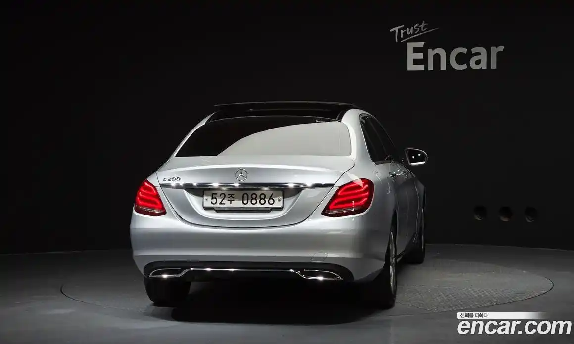 Mercedes-Benz C-Class 2015 2.0 гидро, фото 4 Mercedes-Benz C-Class 2015 2.0 гидро, фото 4