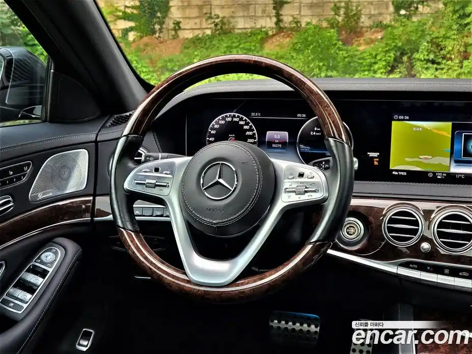 Mercedes-Benz S-Class 2018 3.0 гидро, фото 10 Mercedes-Benz S-Class 2018 3.0 гидро, фото 10