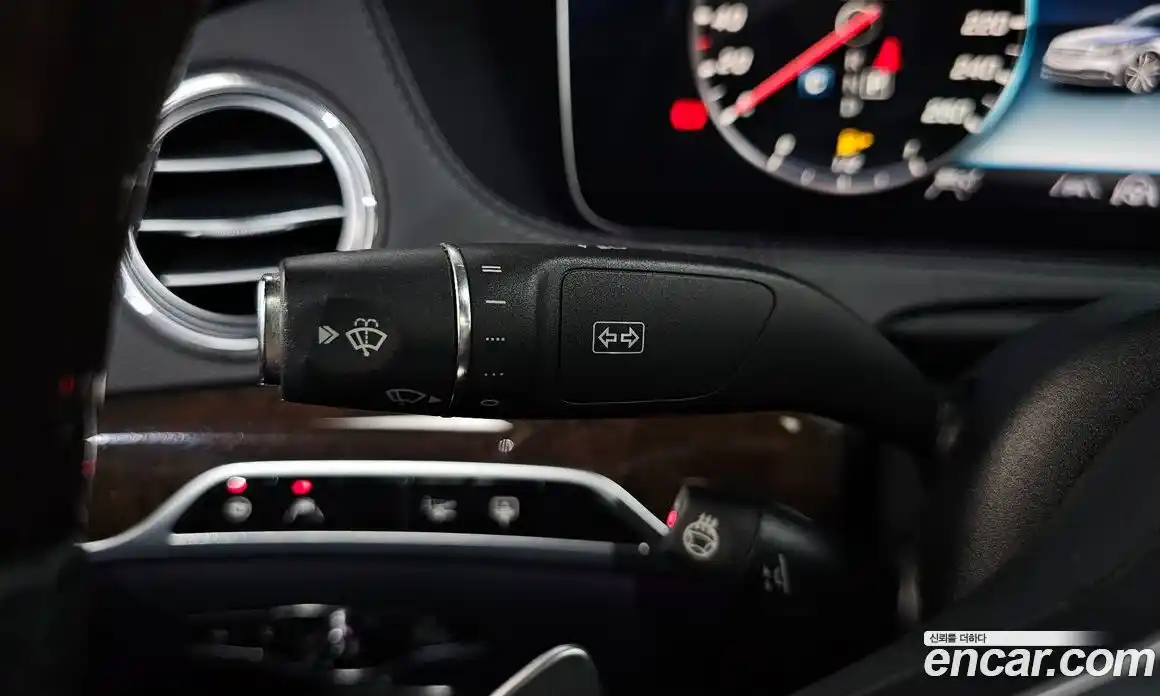 Mercedes-Benz S-Class 2019 4.0 гидро, фото 29 Mercedes-Benz S-Class 2019 4.0 гидро, фото 29