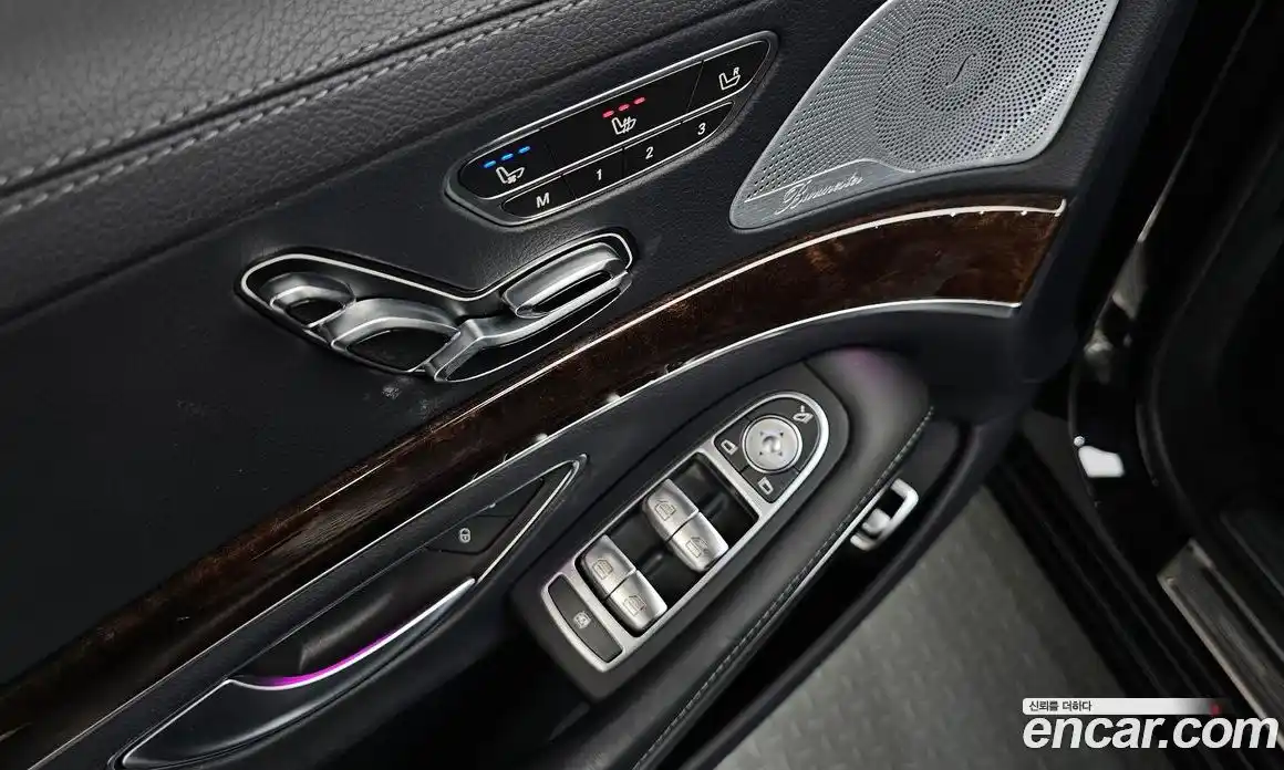 Mercedes-Benz S-Class 2019 4.0 гидро, фото 30 Mercedes-Benz S-Class 2019 4.0 гидро, фото 30