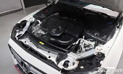 Mercedes-Benz E-Class 2019 1.9 автомат (гидро), миниатюра 6