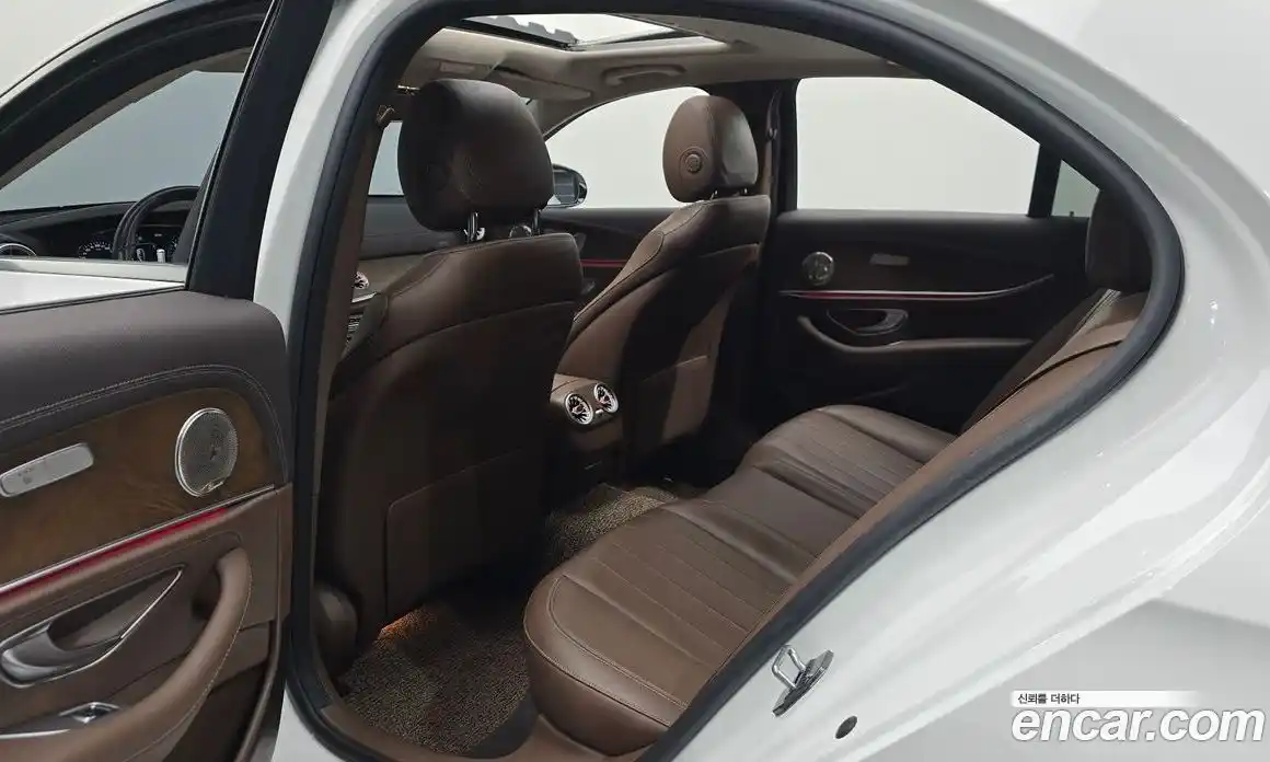 Mercedes-Benz E-Class 2019 1.9 автомат (гидро), фото 16
