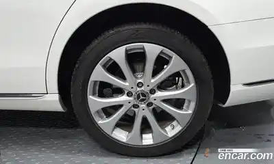 Mercedes-Benz E-Class 2019 1.9 автомат (гидро), миниатюра 6