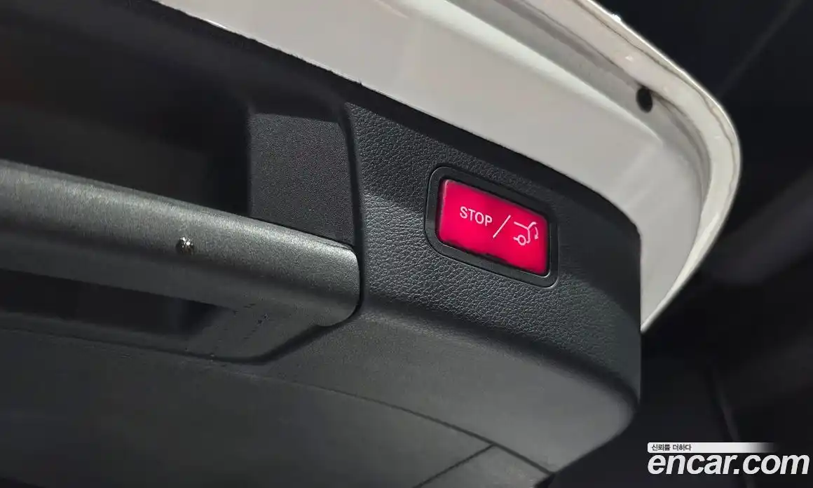 Mercedes-Benz GLA-Class 2018 2.0 гидро, фото 28 Mercedes-Benz GLA-Class 2018 2.0 гидро, фото 28