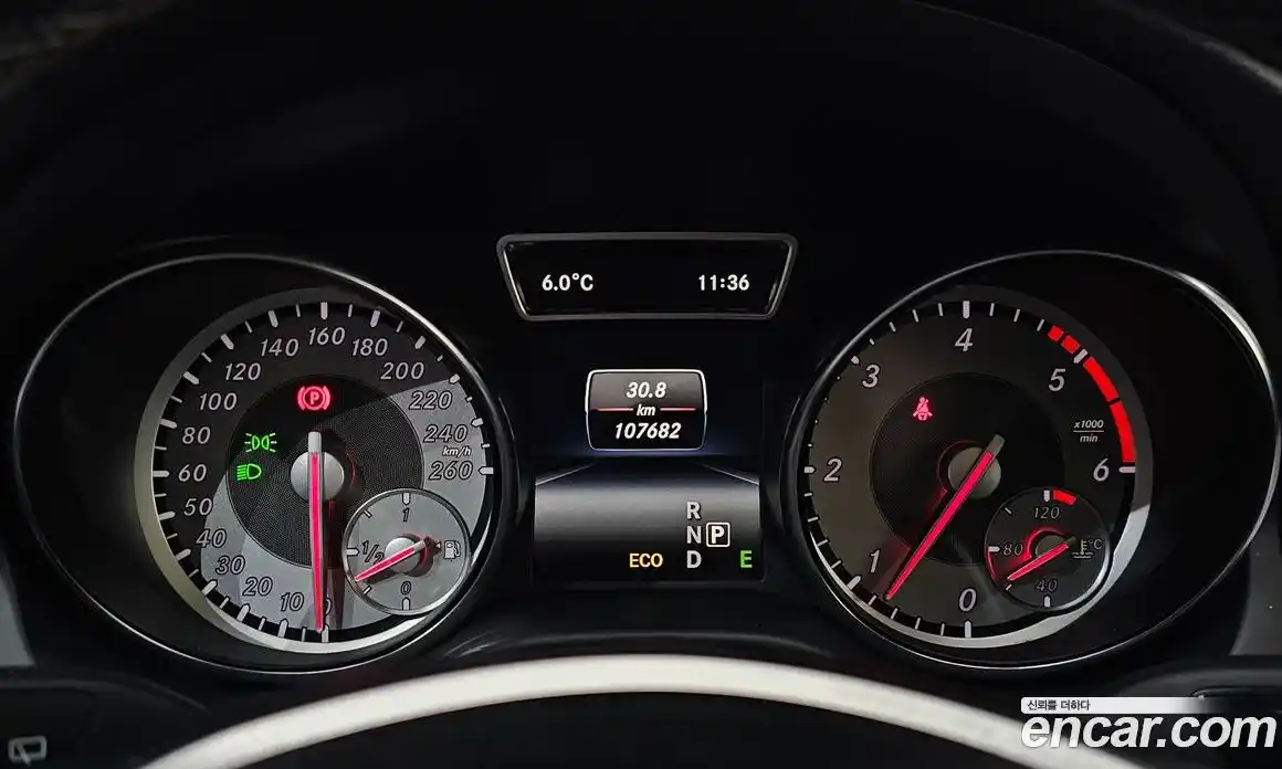 Mercedes-Benz GLA-Class 2014 2.1 гидро, фото 8 Mercedes-Benz GLA-Class 2014 2.1 гидро, фото 8