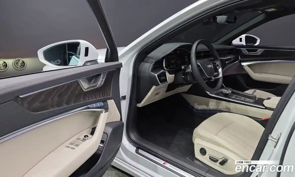 Audi A6 2023 2.0 автомат (гидро), фото 12