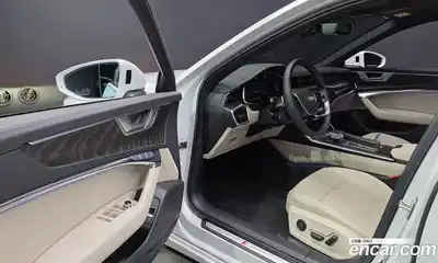 Audi A6 2023 2.0 автомат (гидро), миниатюра 12