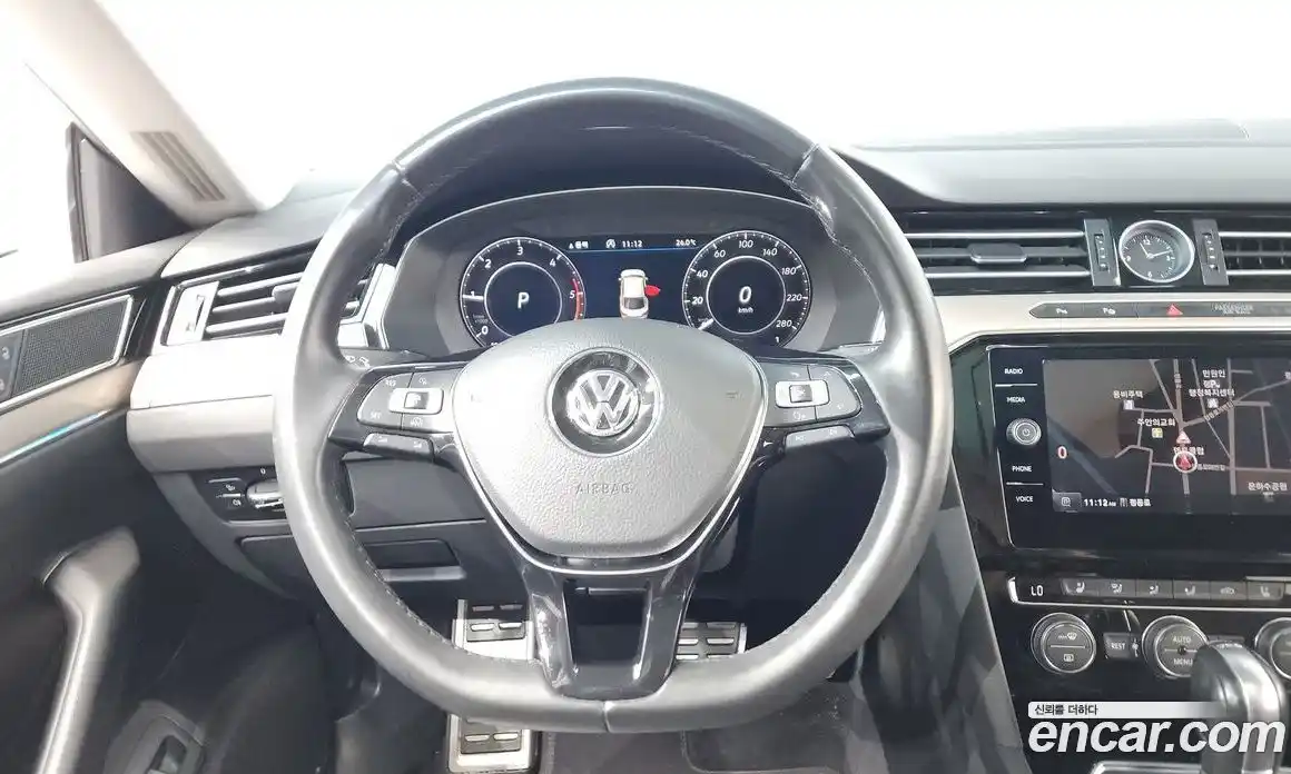 Volkswagen Arteon 2018 2.0 автомат (гидро), фото 12
