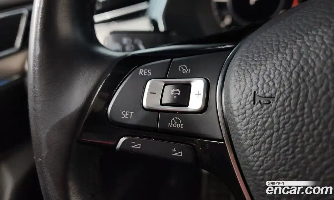 Volkswagen Arteon 2018 2.0 автомат (гидро), фото 15