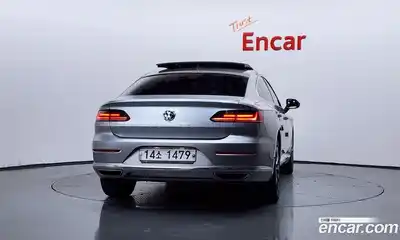 Volkswagen Arteon 2018 2.0 автомат (гидро), миниатюра 4
