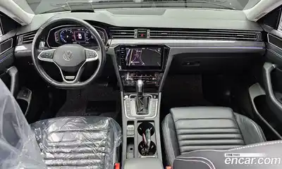 Volkswagen Passat 2021 2.0 автомат (гидро), миниатюра 7