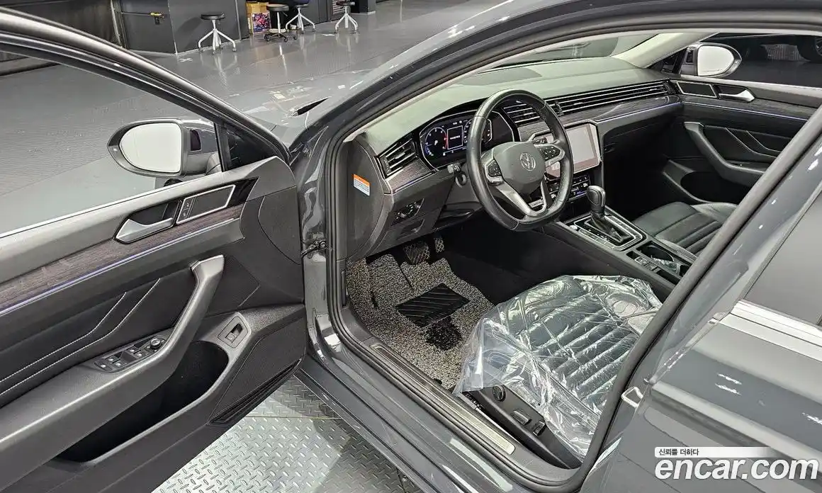 Volkswagen Passat 2021 2.0 автомат (гидро), фото 10