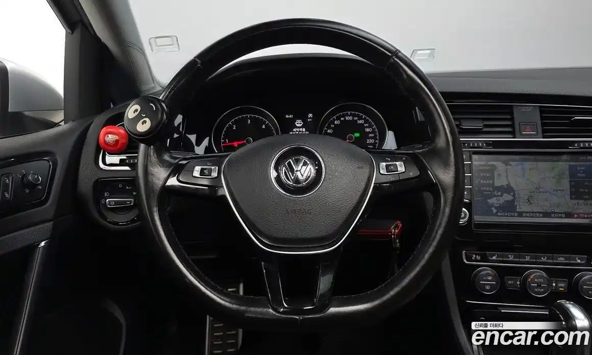 Volkswagen Golf 2013 2.0 автомат (гидро), фото 13