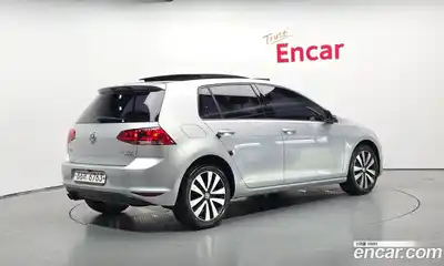 Volkswagen Golf 2013 2.0 автомат (гидро), миниатюра 2