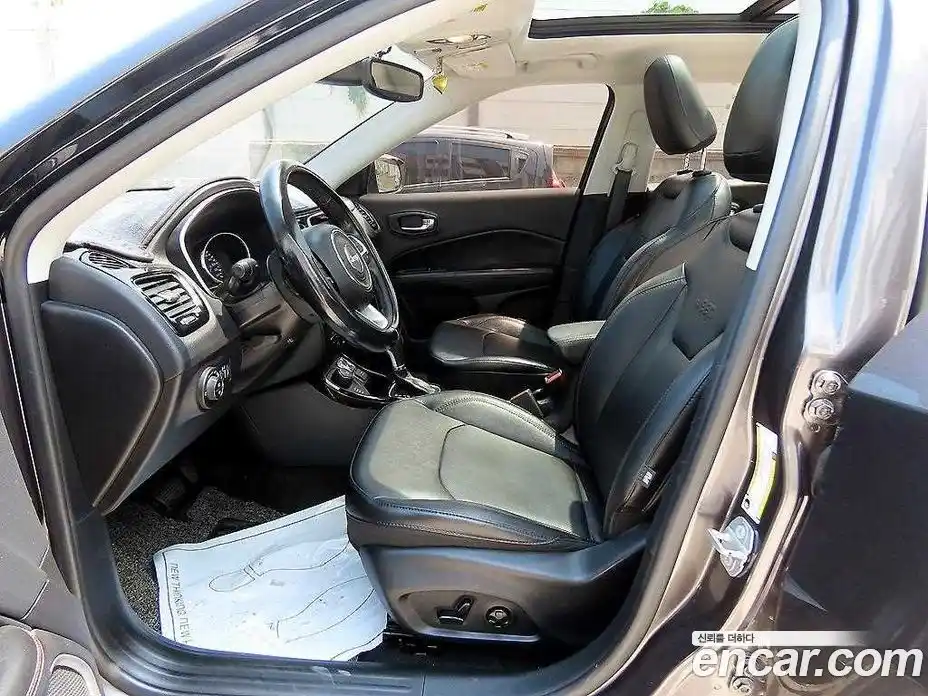 Jeep Compass 2019 2.4 автомат (гидро), фото 5