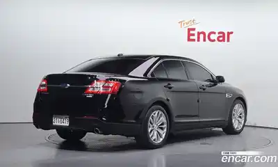 Ford Taurus 2017 2.0 автомат (гидро), миниатюра 2