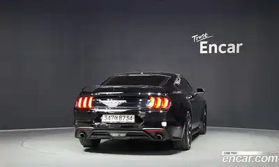 Ford Mustang 2018 2.3 автомат (гидро), миниатюра 4