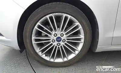 Ford Fusion 2013 2.0 автомат (гидро), миниатюра 5