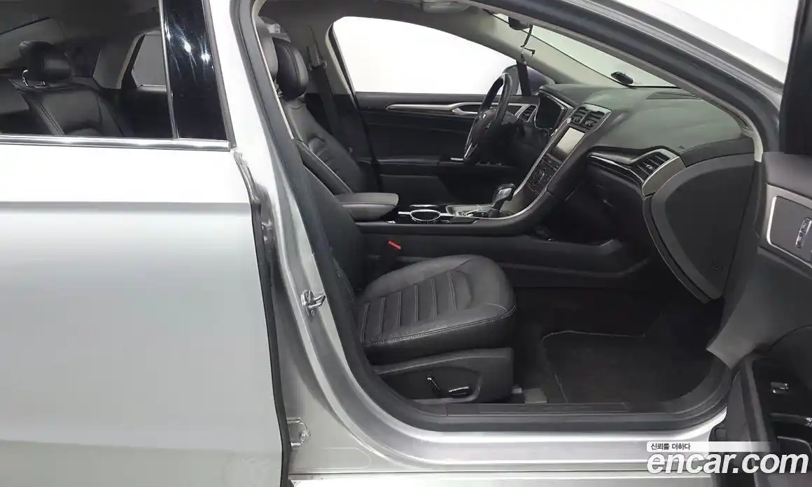 Ford Fusion 2013 2.0 автомат (гидро), фото 10