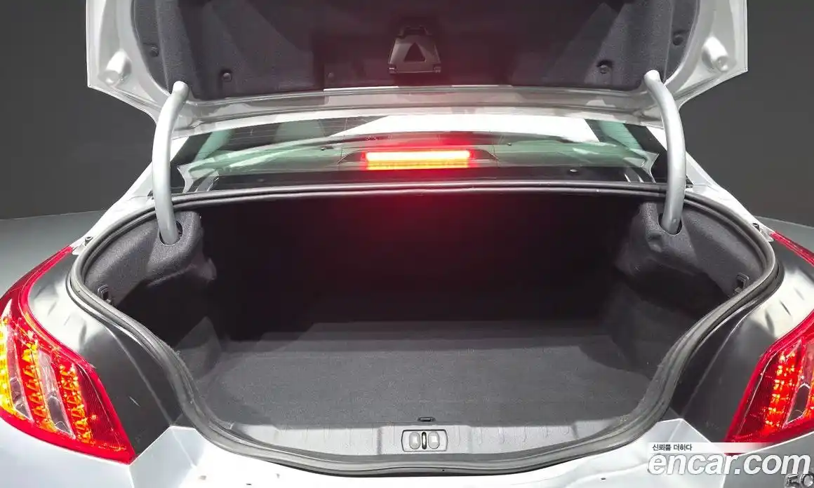 Peugeot 508 2012 2.0 автомат (гидро), фото 20