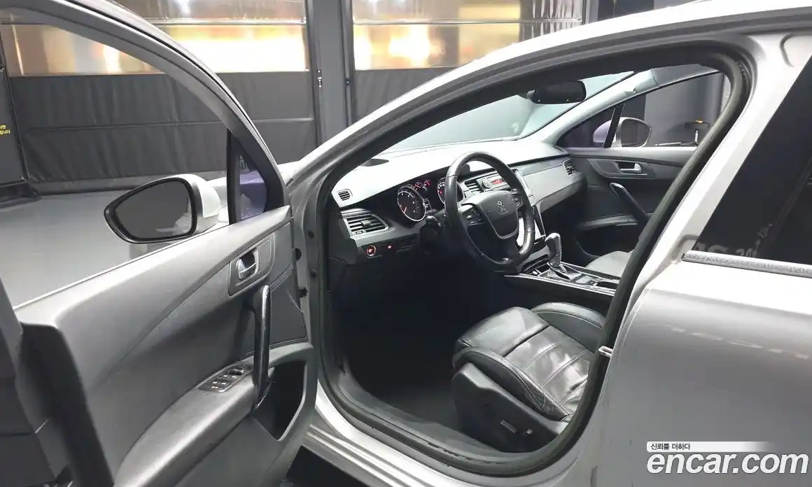 Peugeot 508 2012 2.0 автомат (гидро), фото 10
