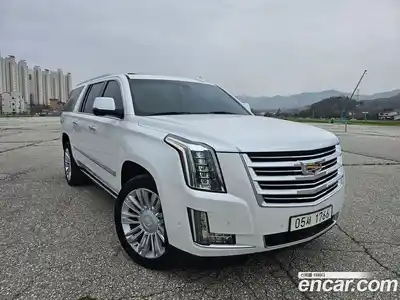 Cadillac Escalade 2018 6.2 автомат (гидро), миниатюра 1 Cadillac Escalade 2018 6.2 автомат (гидро), миниатюра 1