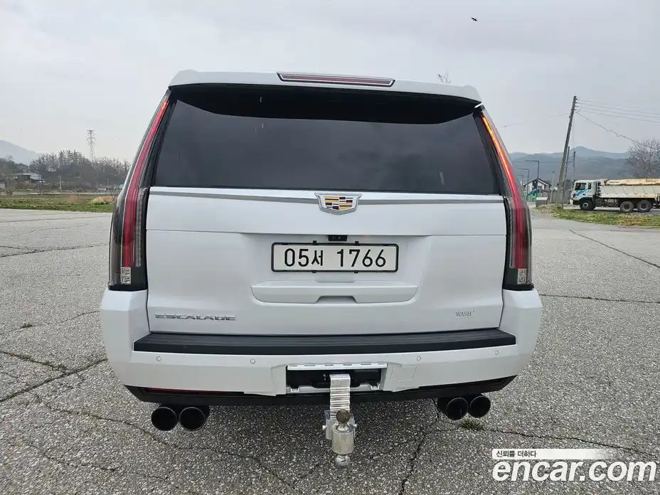 Cadillac Escalade 2018 6.2 автомат (гидро), фото 5 Cadillac Escalade 2018 6.2 автомат (гидро), фото 5