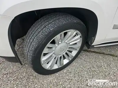 Cadillac Escalade 2018 6.2 автомат (гидро), миниатюра 9 Cadillac Escalade 2018 6.2 автомат (гидро), миниатюра 9