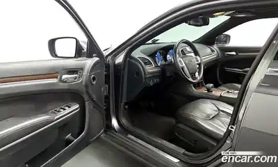 Chrysler 300C 2014 3.6 автомат (гидро), миниатюра 10 Chrysler 300C 2014 3.6 автомат (гидро), миниатюра 10