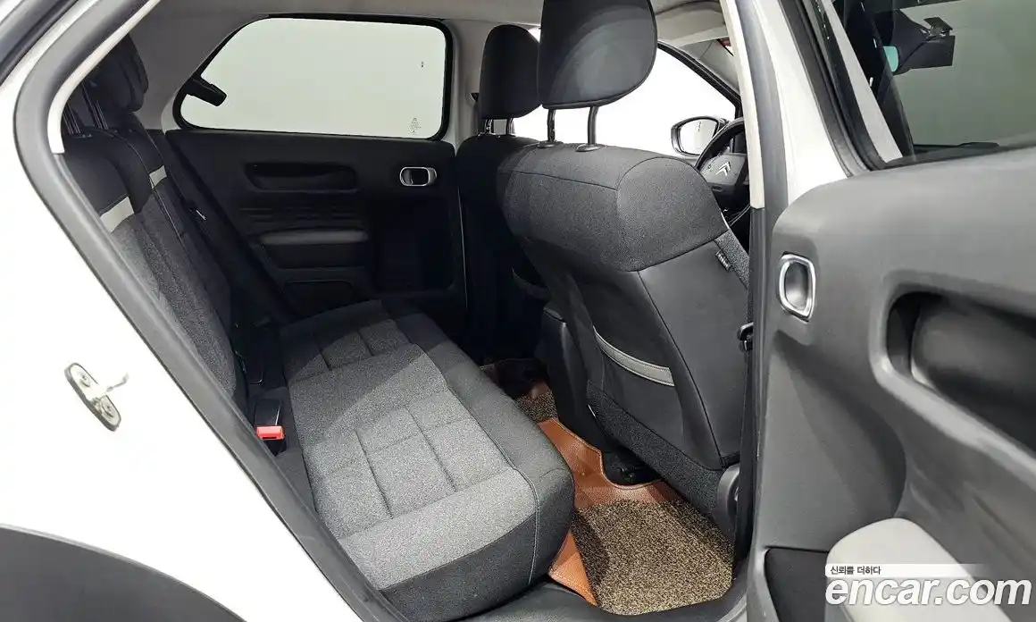 Citroen C4 Cactus 2021 1.5 автомат (гидро), фото 18 Citroen C4 Cactus 2021 1.5 автомат (гидро), фото 18