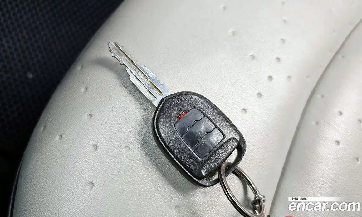 Chevrolet Spark 2011 1.0 автомат (гидро), фото 18