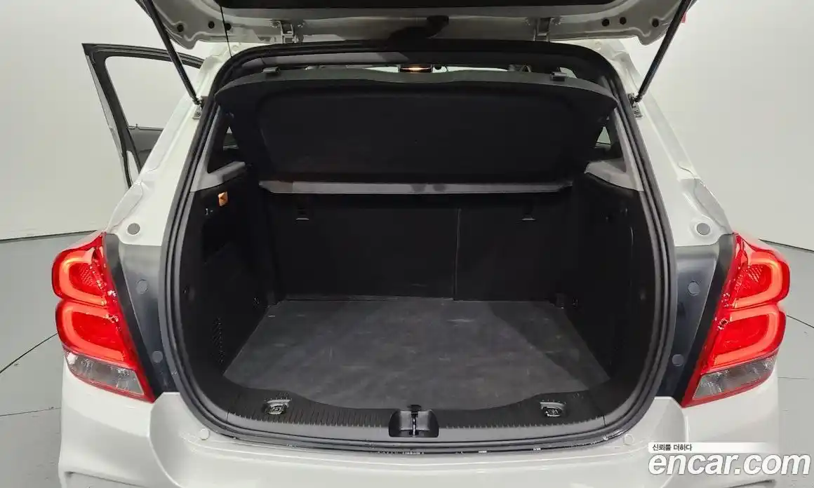 Chevrolet Trax 2017 1.4 автомат (гидро), фото 20