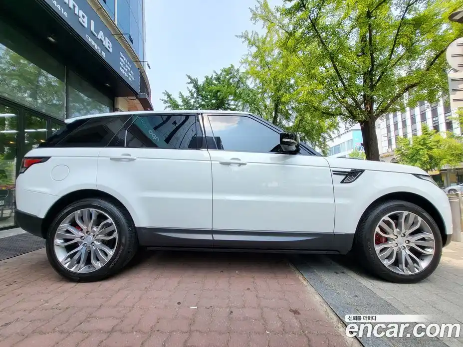 Land Rover Range Rover Sport 2016 3.0 автомат (гидро), фото 15