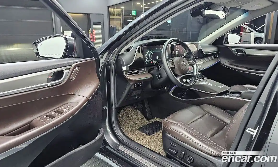 Hyundai Grandeur 2021 2.4 автомат (гидро), фото 11