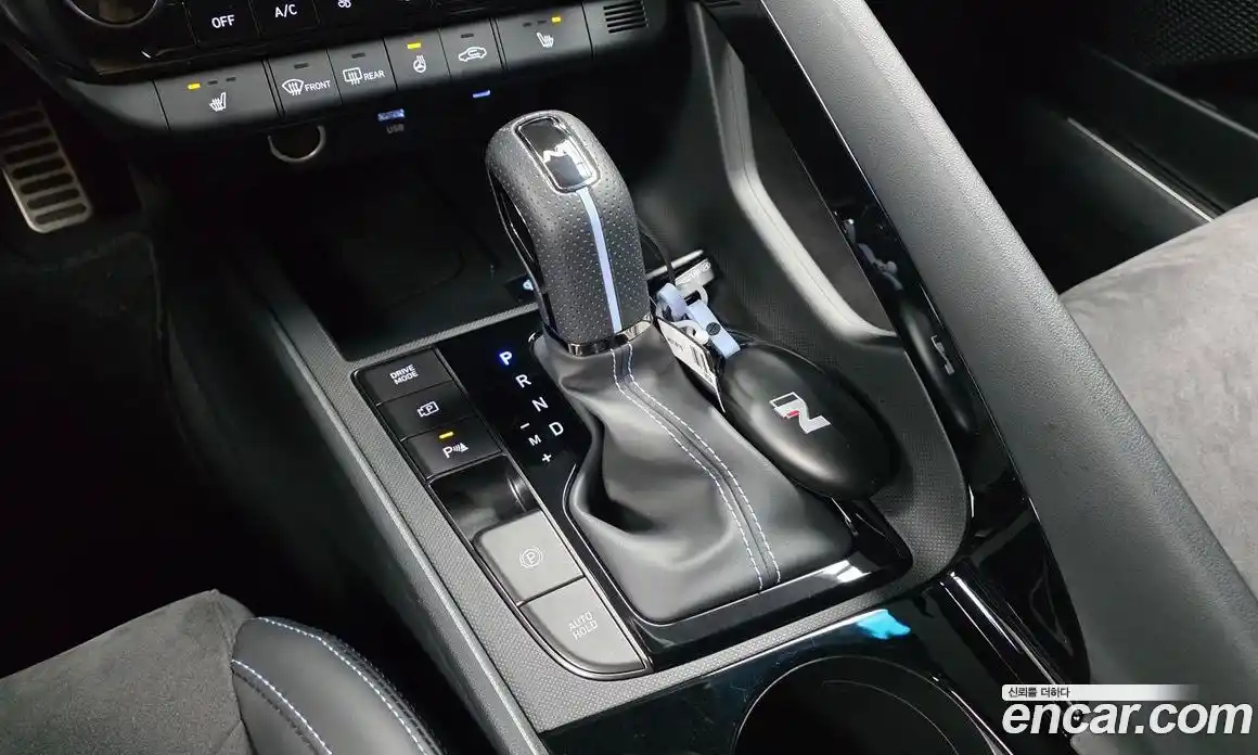 Hyundai Avante 2025 2.0 автомат (гидро), фото 9
