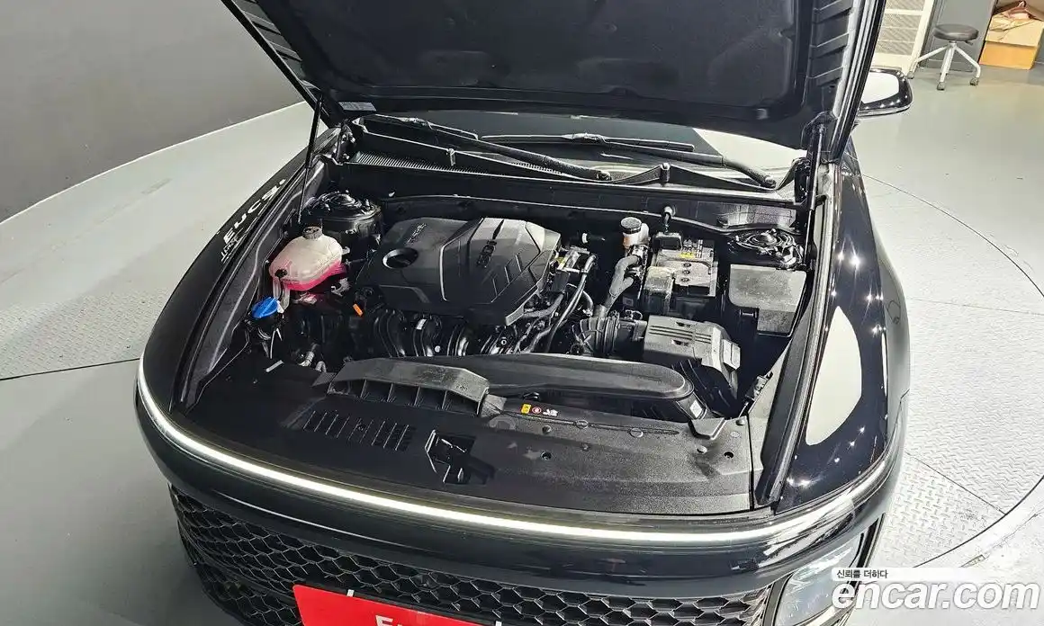 Hyundai Grandeur 2023 2.5 автомат (гидро), фото 6