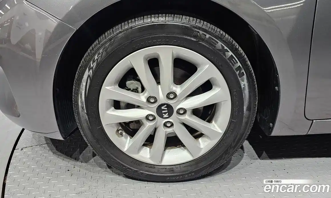 Kia K3 2016 1.6 автомат (гидро), фото 5