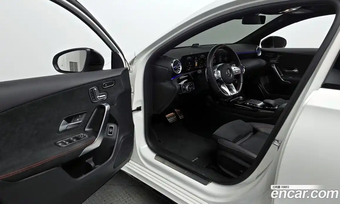 Mercedes-Benz A-Class 2022 2.0 гидро, фото 10 Mercedes-Benz A-Class 2022 2.0 гидро, фото 10