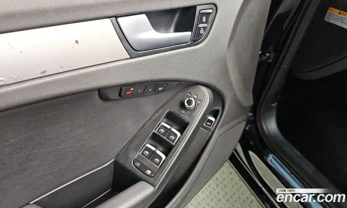 Audi A4 2014 2.0 автомат (гидро), фото 17
