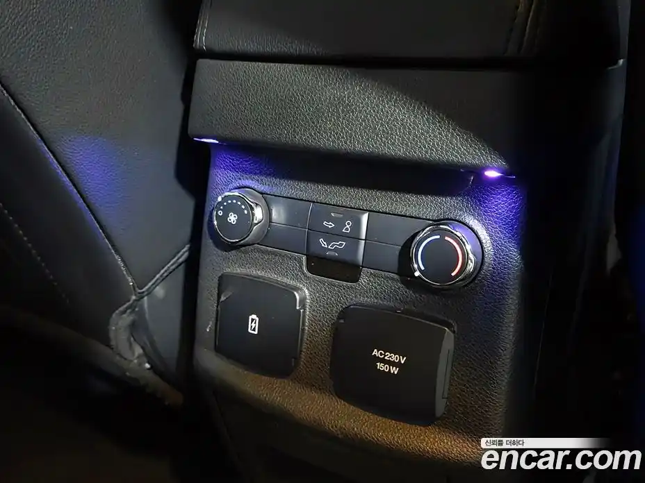 Ford Explorer 2016 2.3 автомат (гидро), фото 17