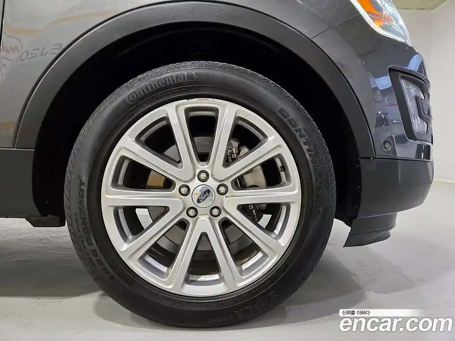 Ford Explorer 2016 2.3 автомат (гидро), фото 20