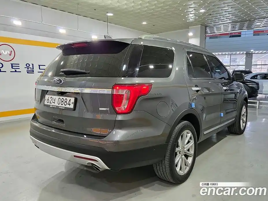 Ford Explorer 2016 2.3 автомат (гидро), фото 3