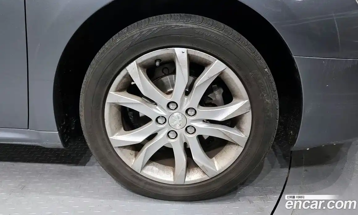 Peugeot 508 2014 1.6 автомат (гидро), фото 5