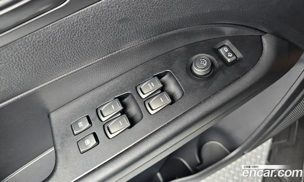 SsangYong Rexton 2023 2.2 автомат (гидро), фото 13