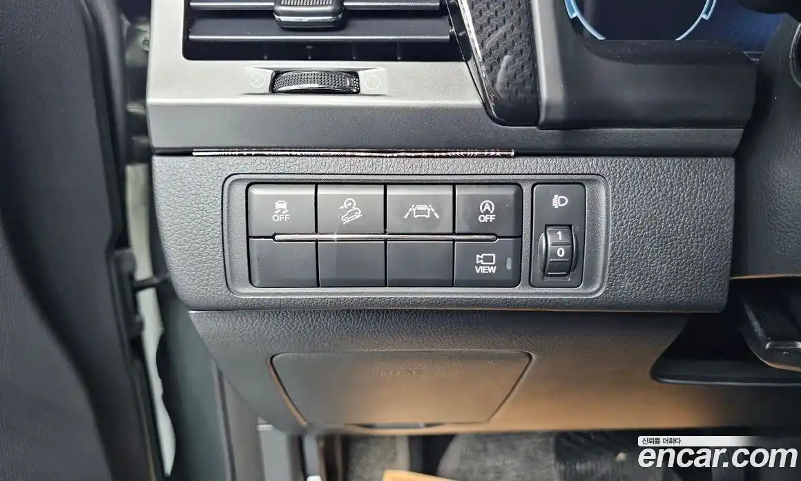 SsangYong Rexton 2023 2.2 автомат (гидро), фото 14