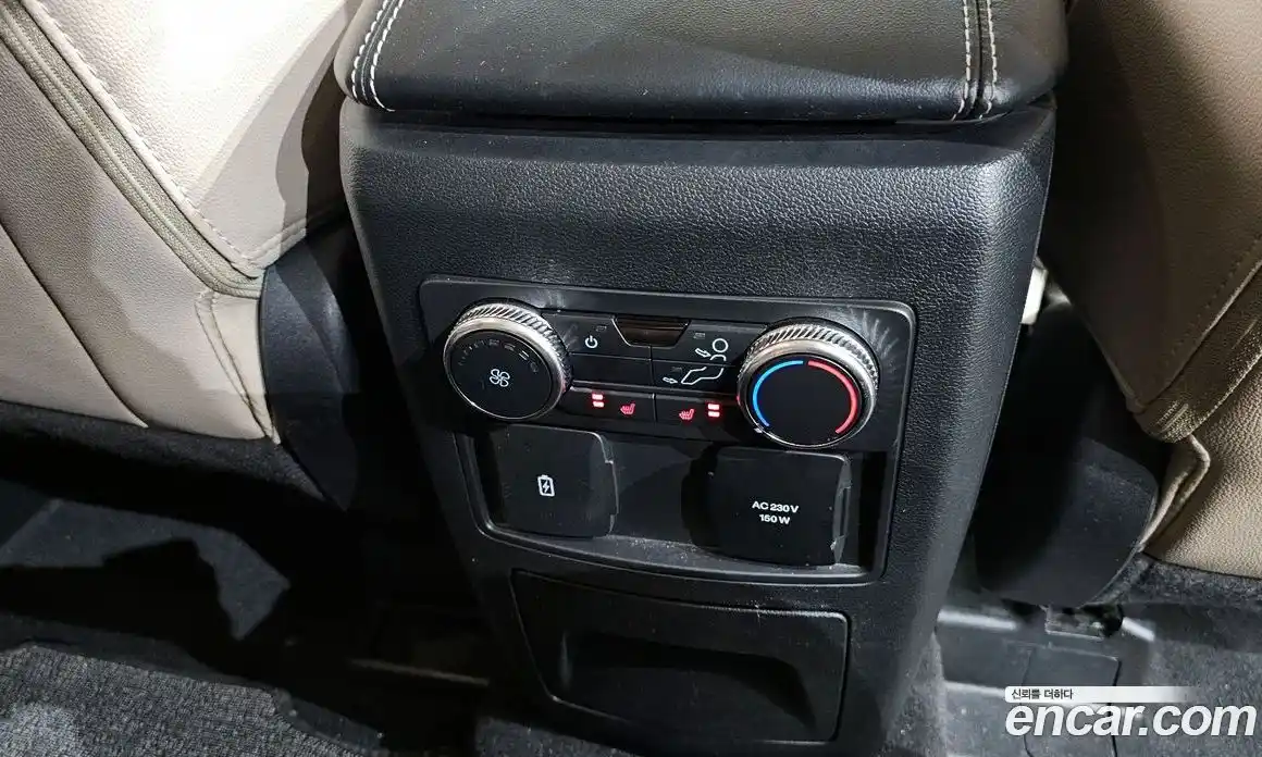 Ford Explorer 2022 2.3 автомат (гидро), фото 24